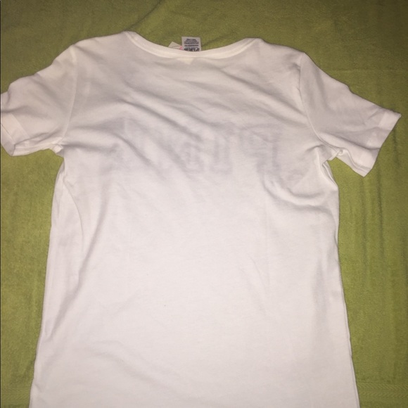 PINK Victoria’s Secret White T-shirt - Picture 2 of 2